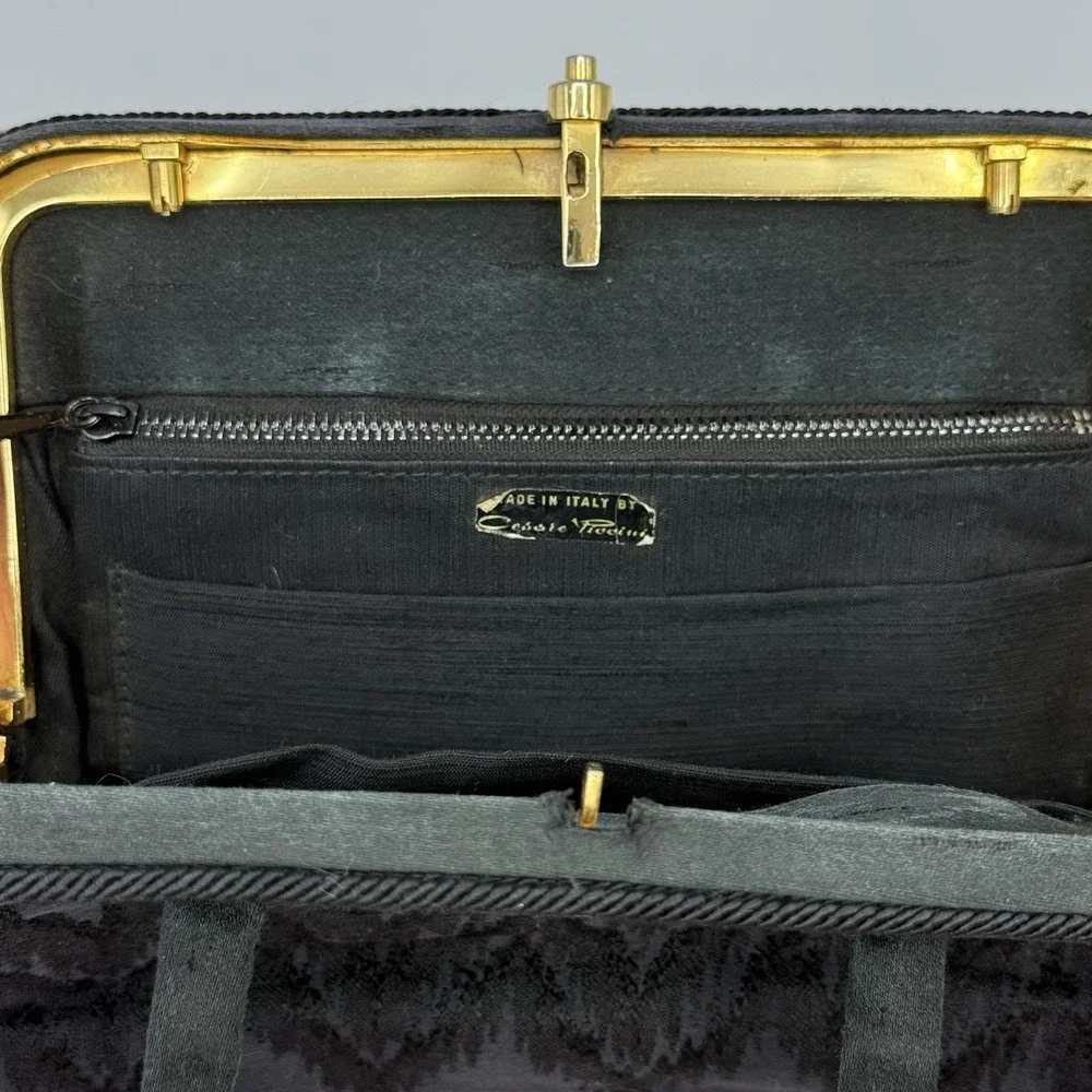 Vtg Cesare Piccini Black Bag Embroidered Motif Push Lock Made in Italy‎ *read